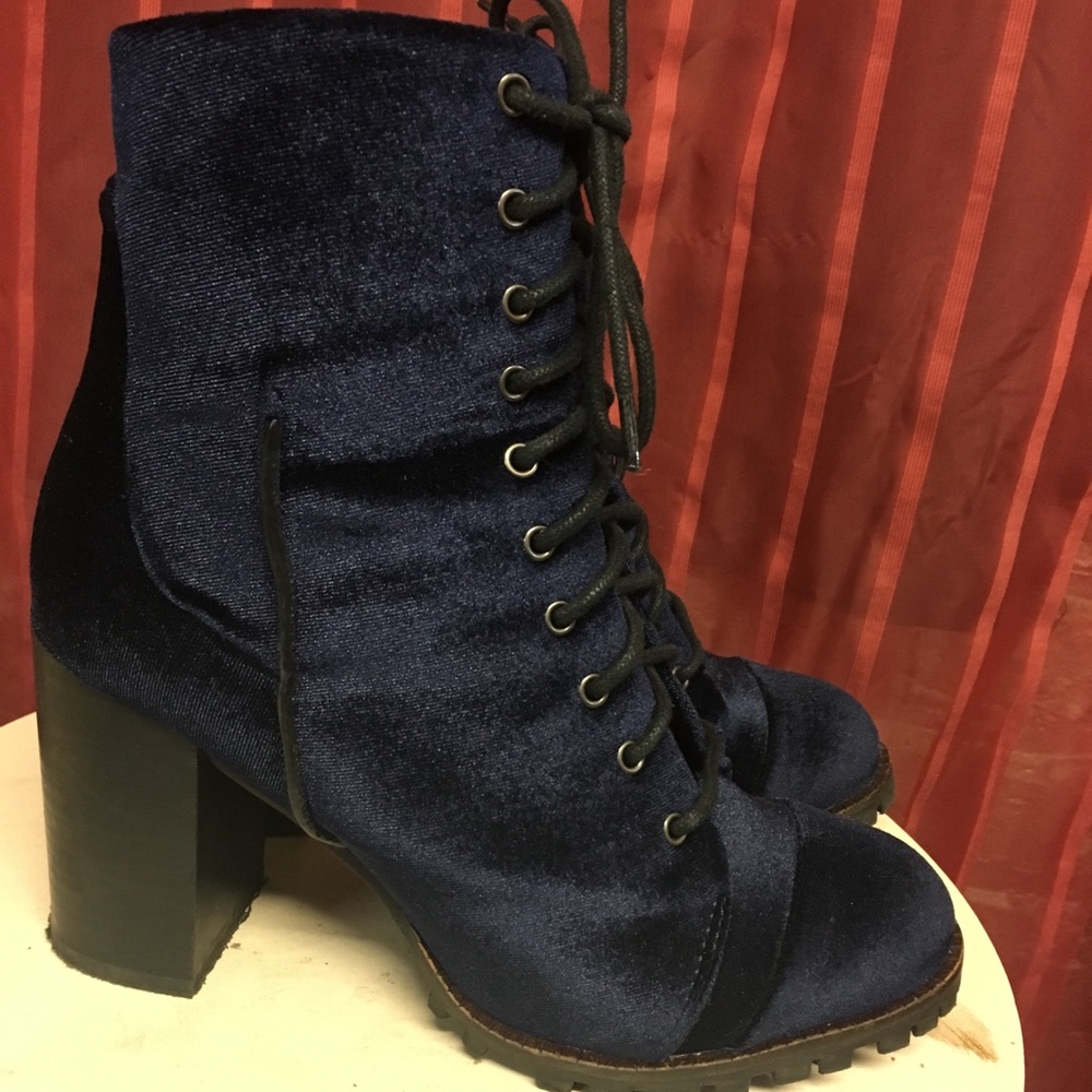 Lace up booties size 8
